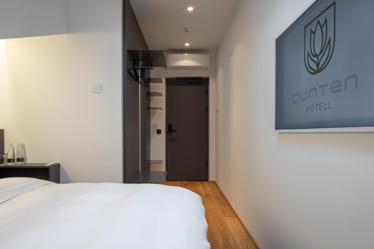 Dunten Hotel Tallin Exterior foto