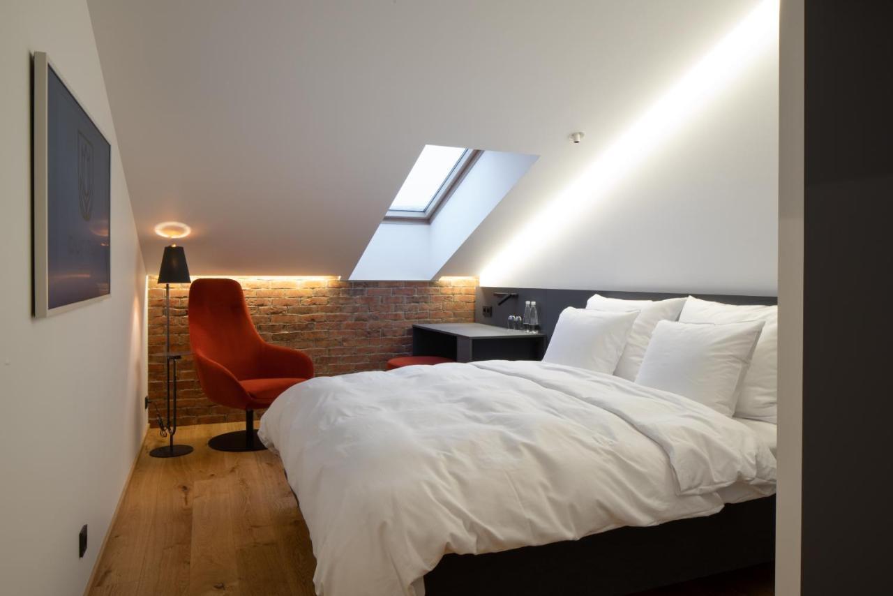 Dunten Hotel Tallin Exterior foto